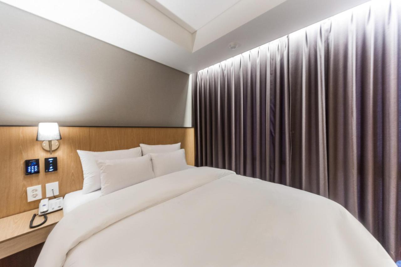 Gwangju Hound Hotel Gwangju Metropolitan City Exterior photo