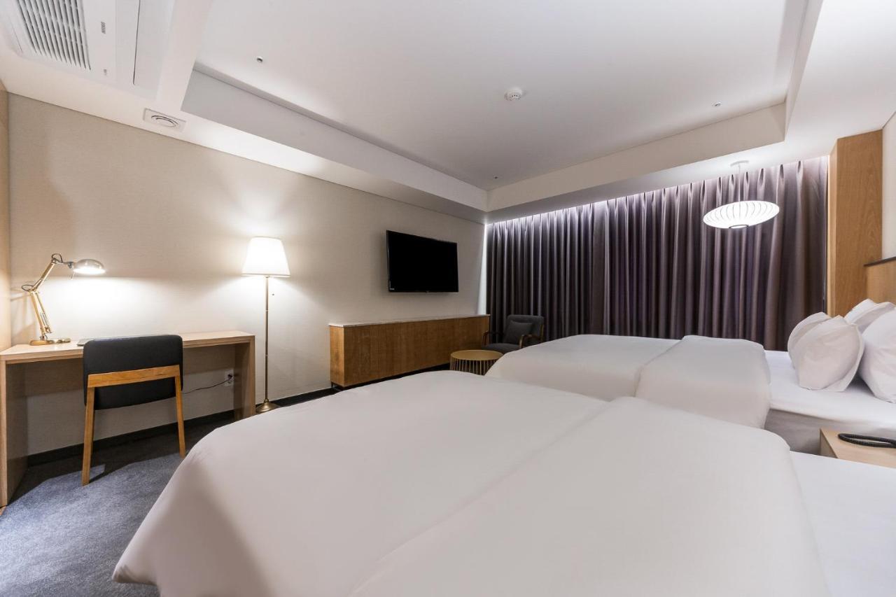 Gwangju Hound Hotel Gwangju Metropolitan City Exterior photo