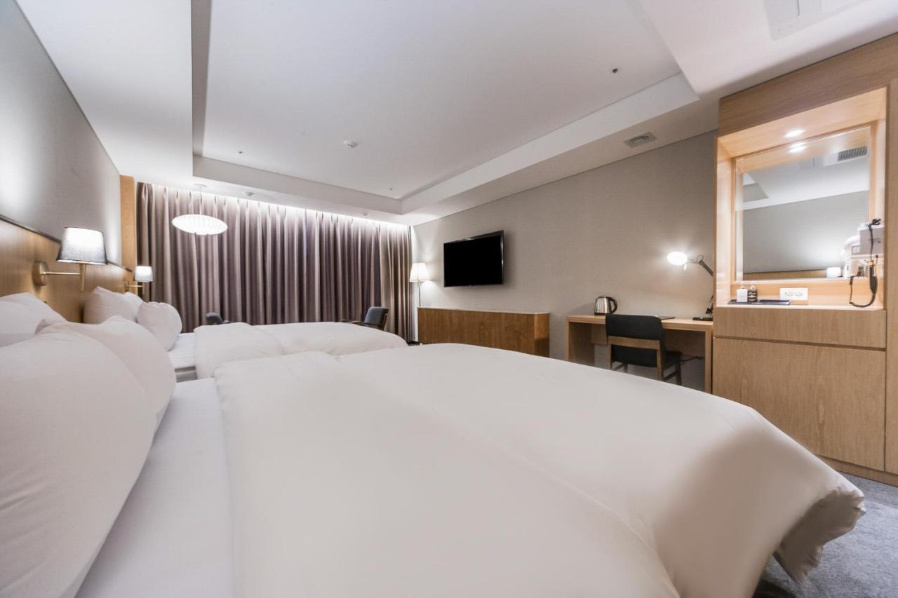 Gwangju Hound Hotel Gwangju Metropolitan City Exterior photo