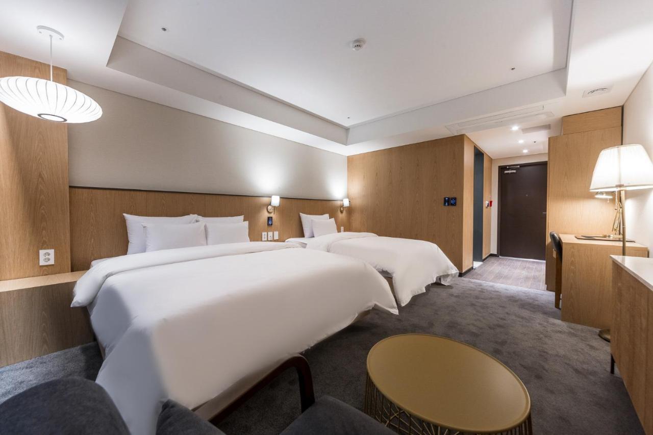 Gwangju Hound Hotel Gwangju Metropolitan City Exterior photo